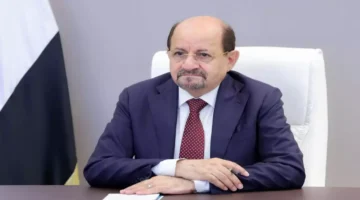 وزير النقل اليمني يعلن خطة تطوير اليمنية والمطارات بدعم سعودي